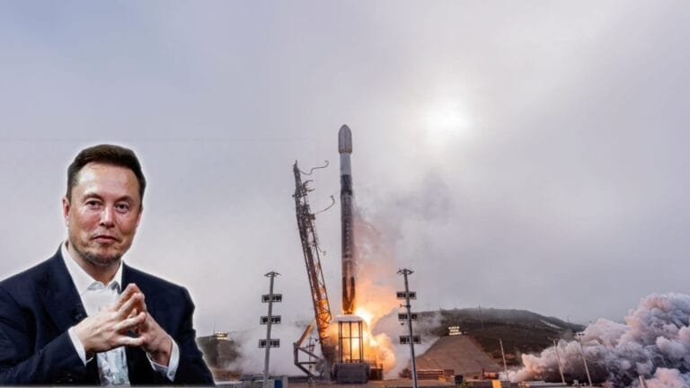 SpaceX Starship rocket designed for Musk Mars 2026 mission landing on Mars