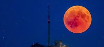 Blood Moon 2025 appearing red during total lunar eclipse on September 7