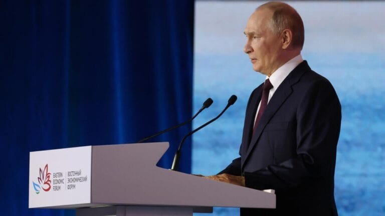 Putin threatens military force in Ukraine with nuclear warning